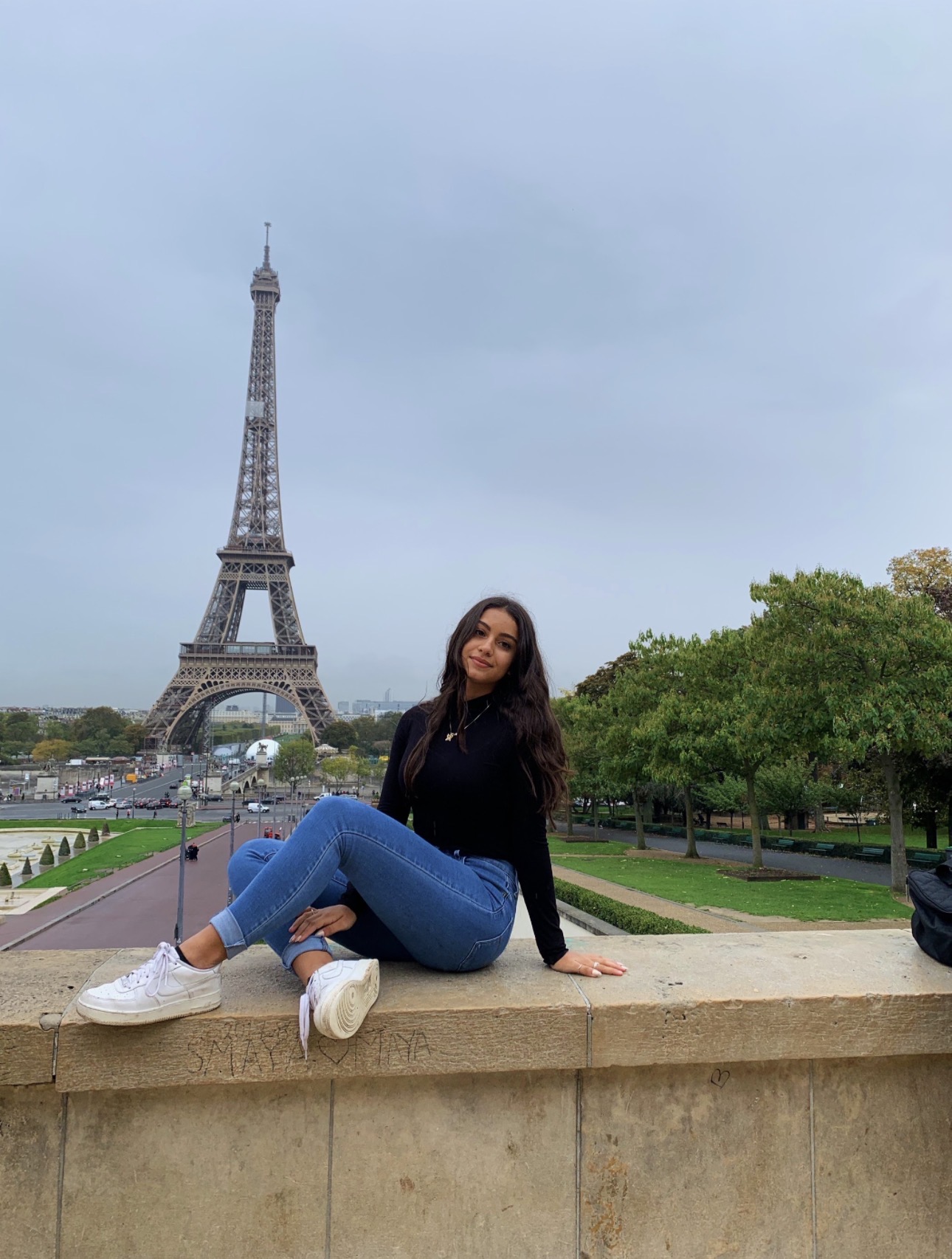 Portrait in front of the Eiffel Tower